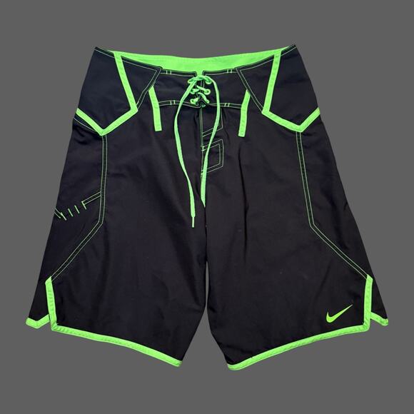 Nike Y2K Matrix, XBOX Theme RARE Black/Green Boardshorts Size 30 GUC - Picture 1 of 11